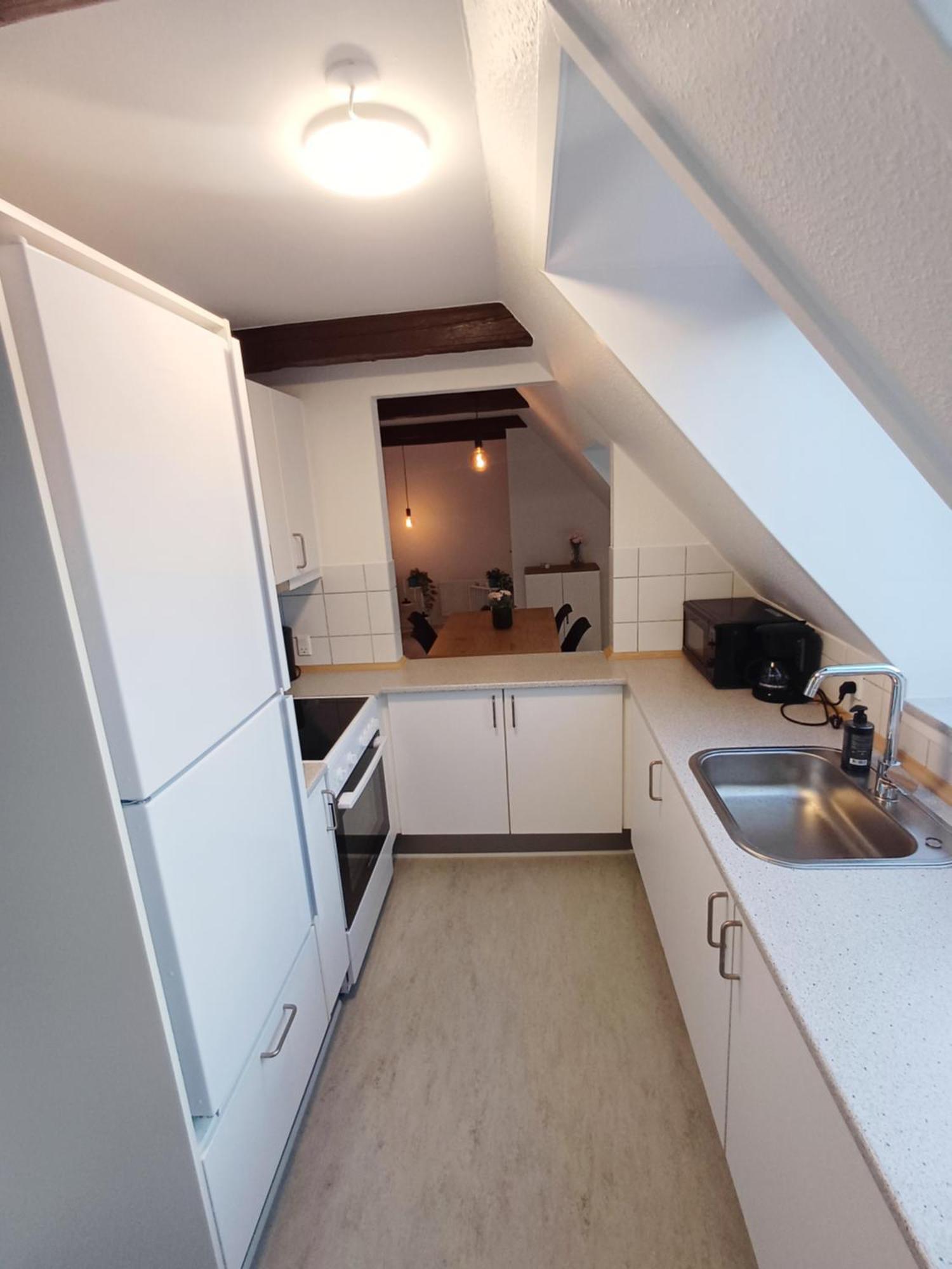 Large Double Room In The Center Of City แรนเดอร์ส ภายนอก รูปภาพ